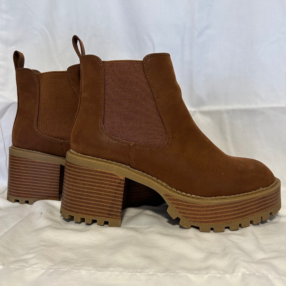 Women’s MIA Naila Boot - Cognac